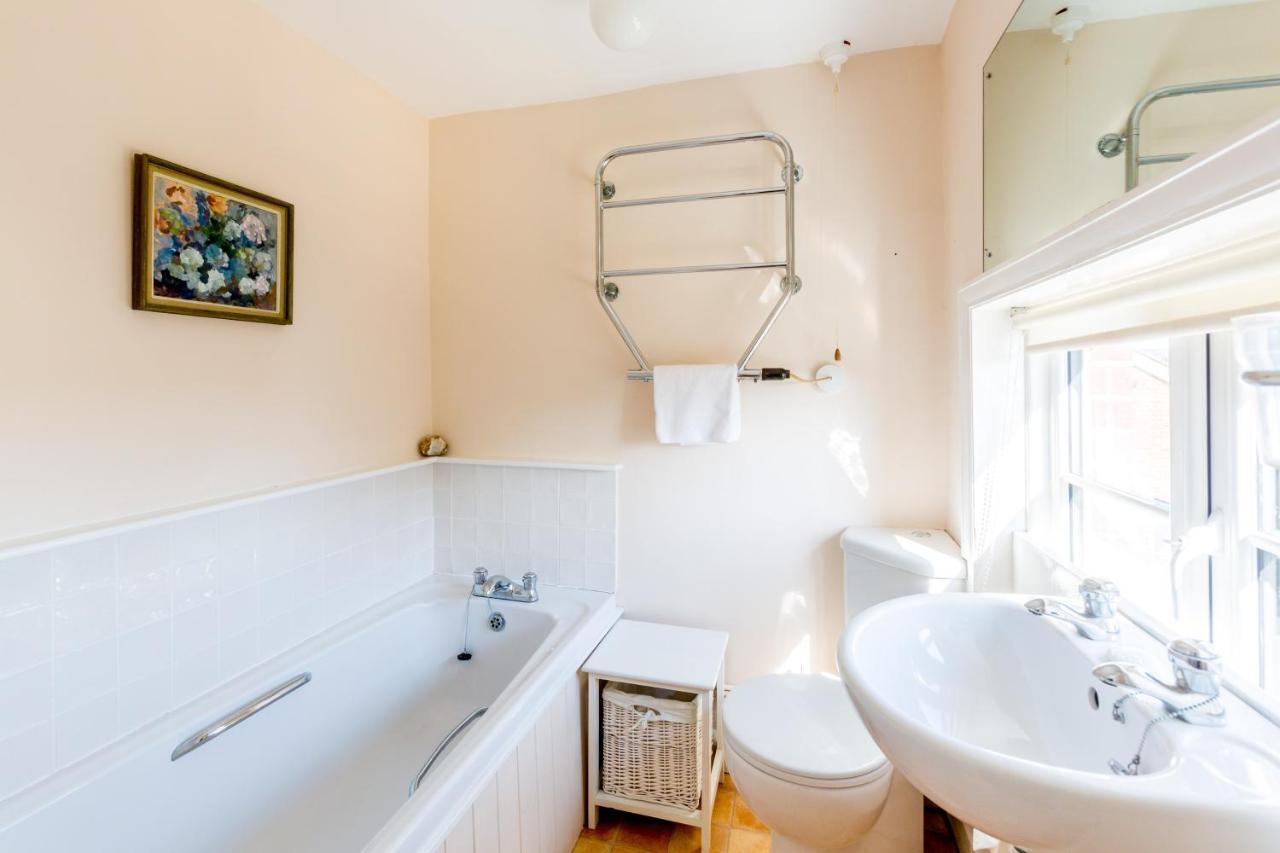 5 Coastguard Cottages Aldeburgh Buitenkant foto